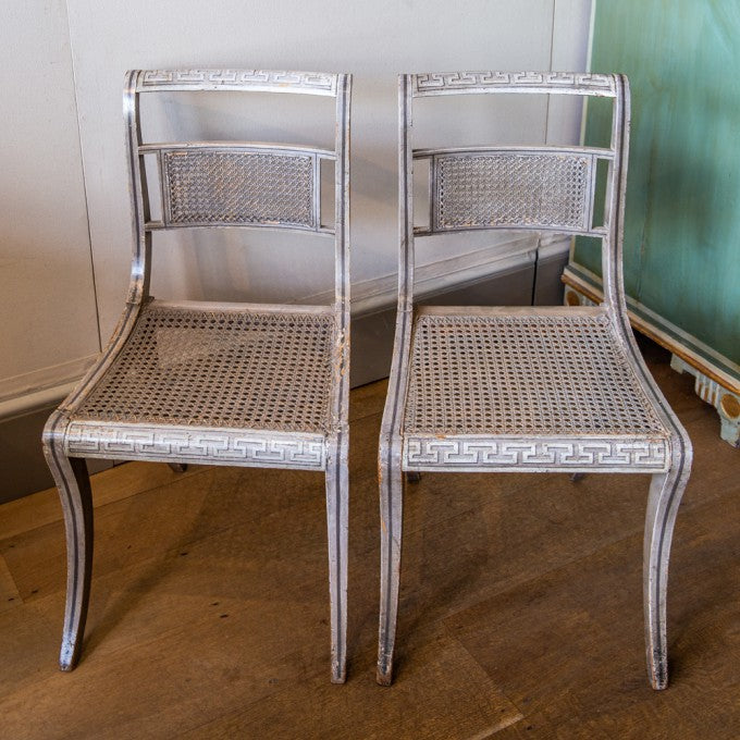 A PAIR OF REGENCY SIDE CHAIRS