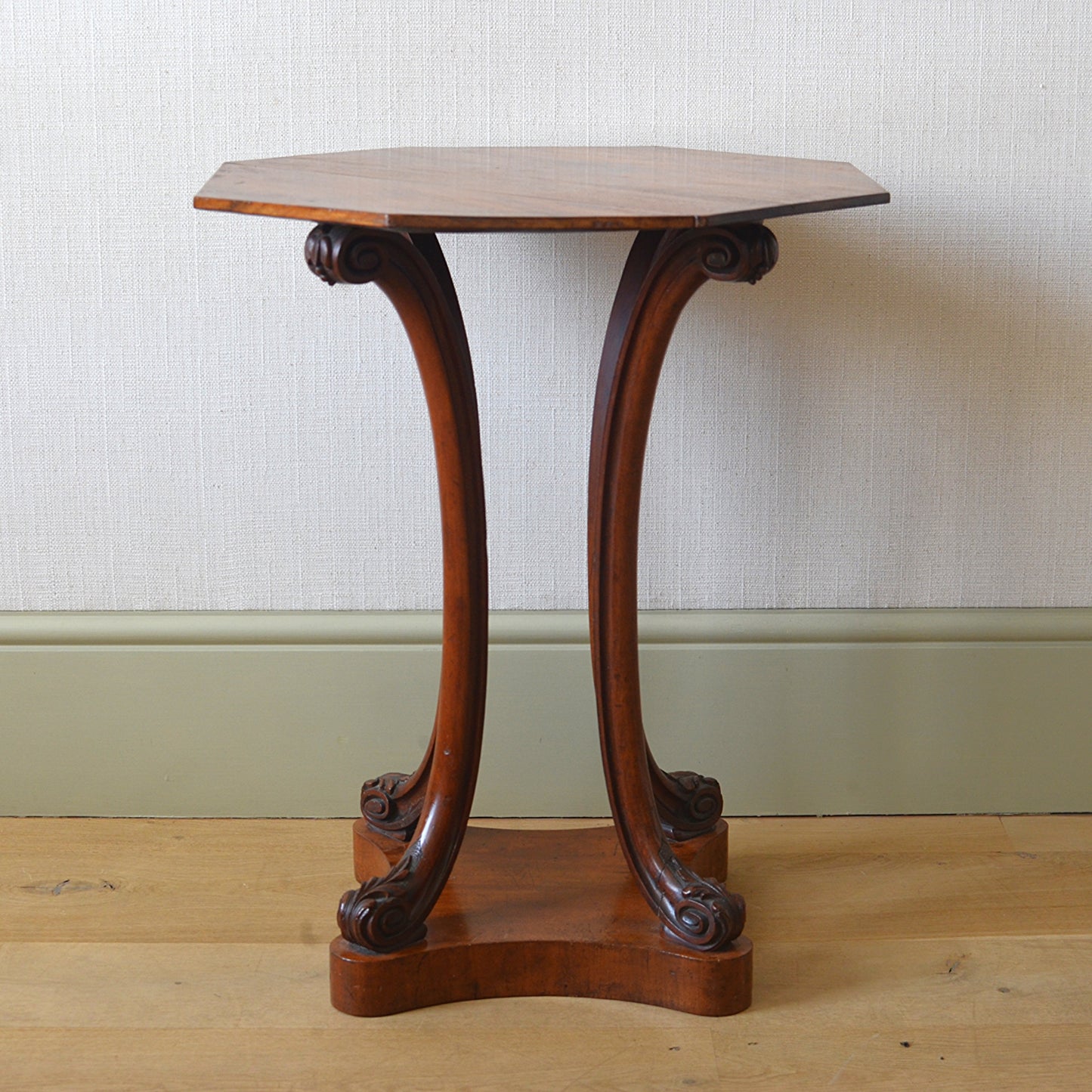 William IV Mahogany Pedestal Table