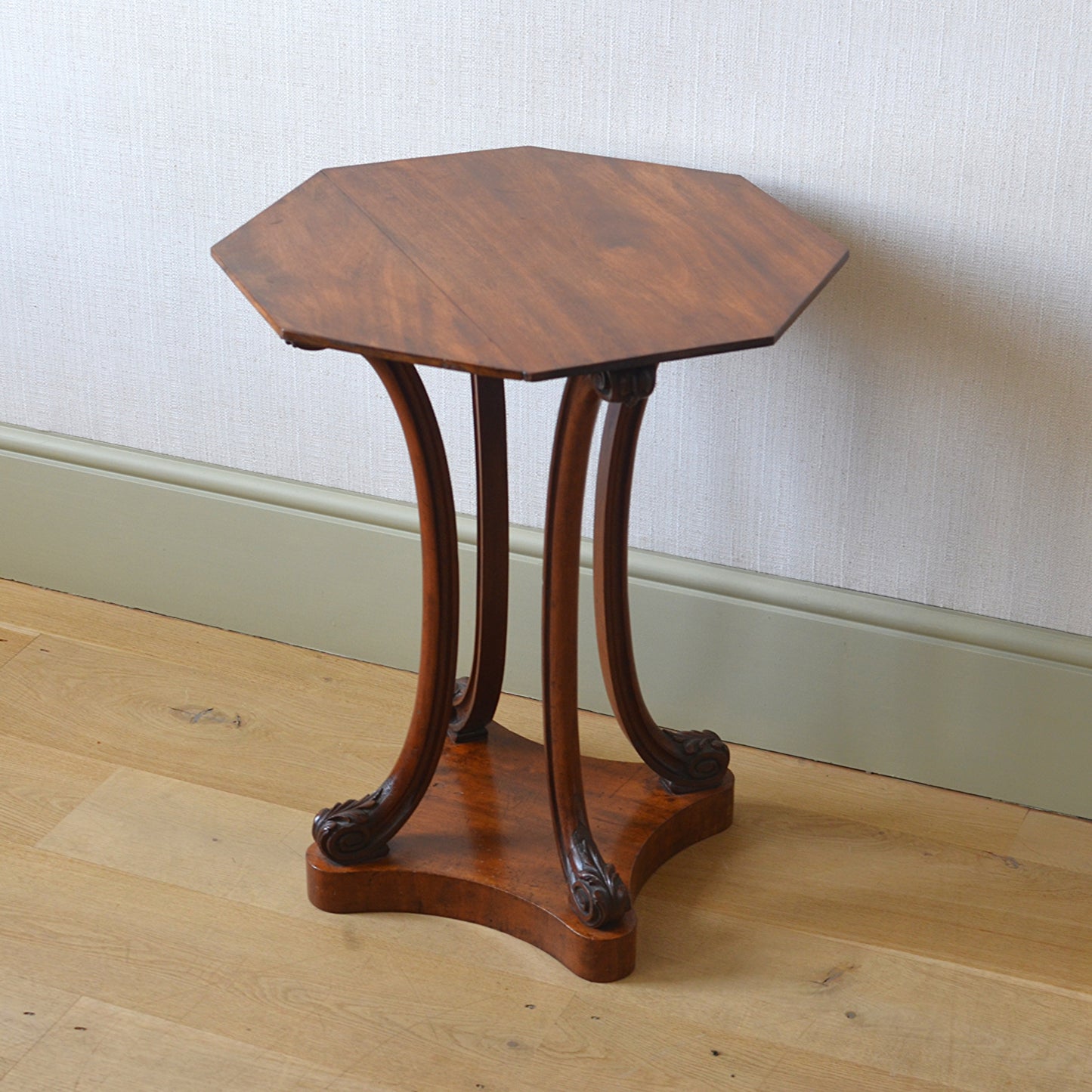 William IV Mahogany Pedestal Table