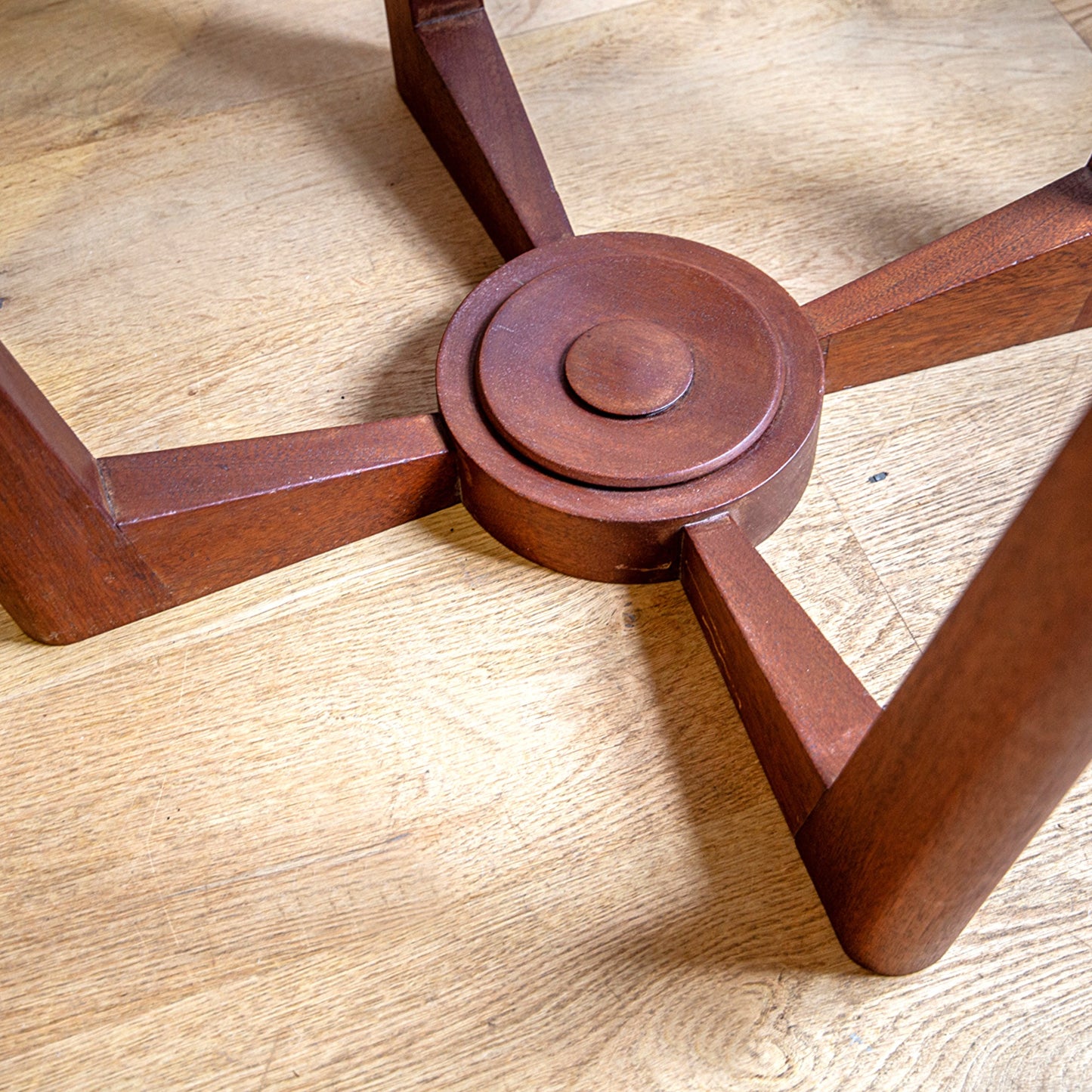 Mahogany Guéridon Table