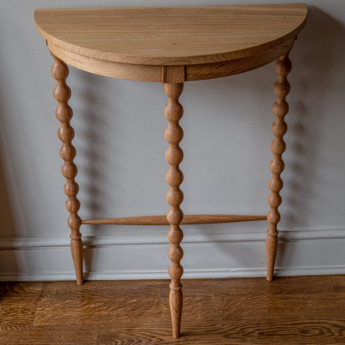 The 'Hobury' Bobbin Table