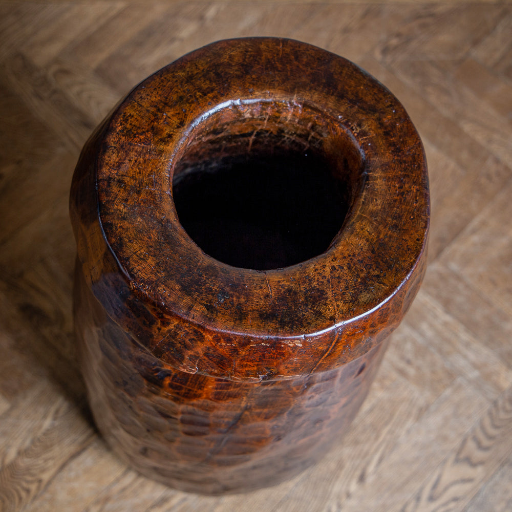 A LARGE STICK STAND