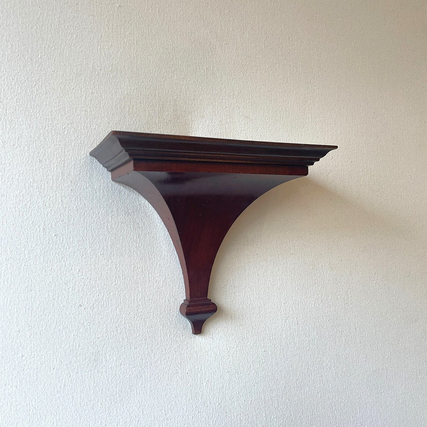 Pair of Mahogany Brackets
