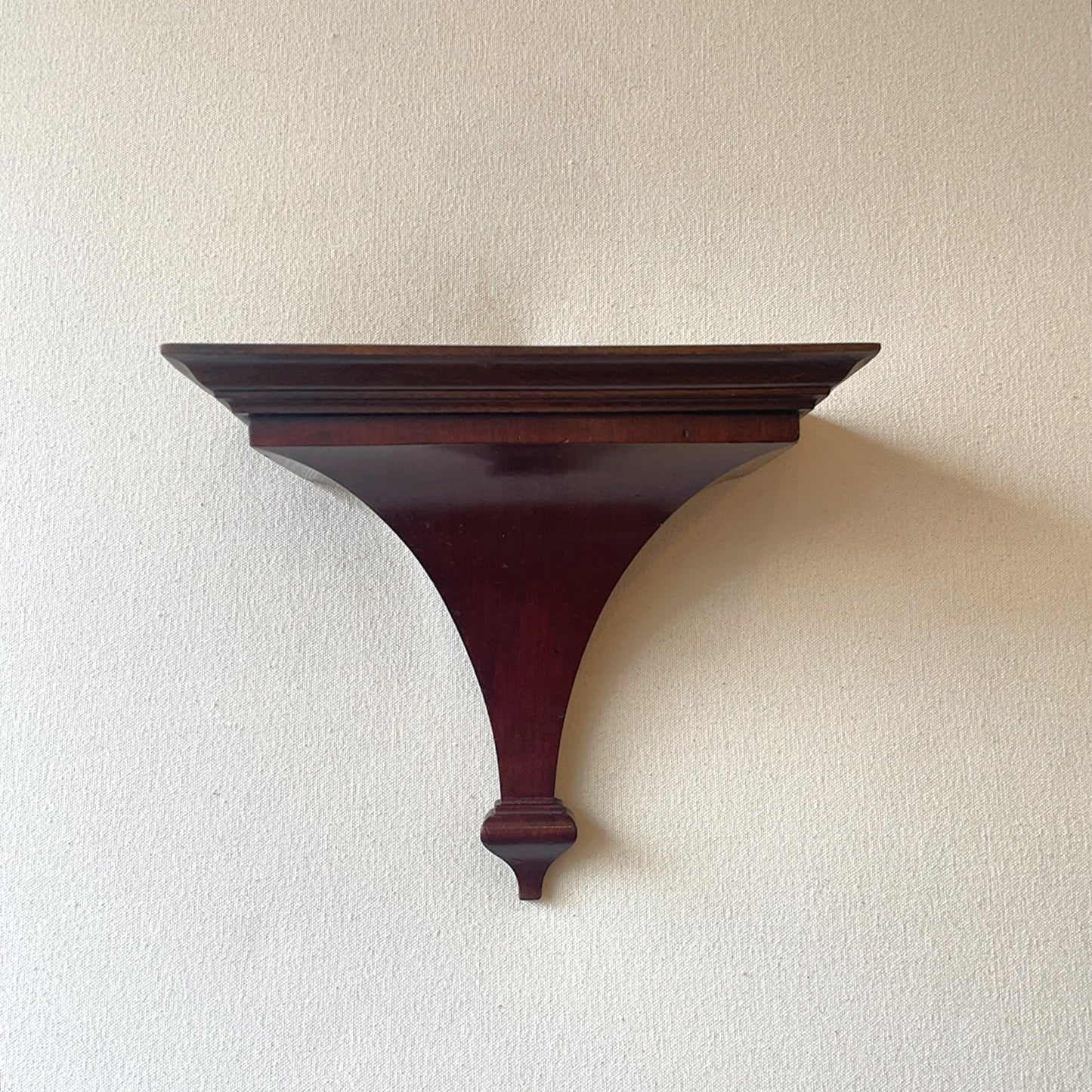 Pair of Mahogany Brackets