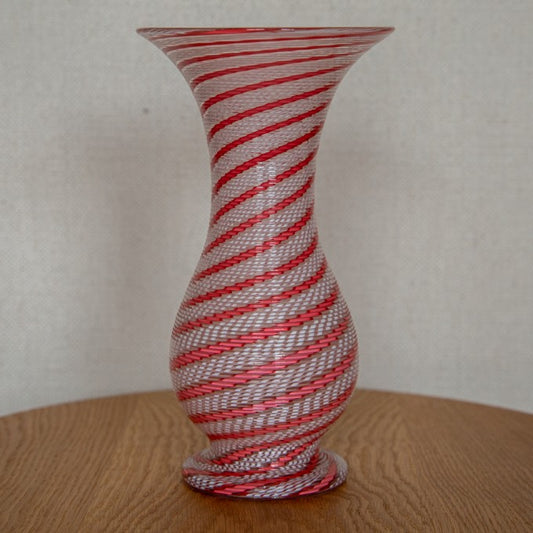 A ST LOUIS PINK AND WHITE LATTICINO SPIRAL VASE