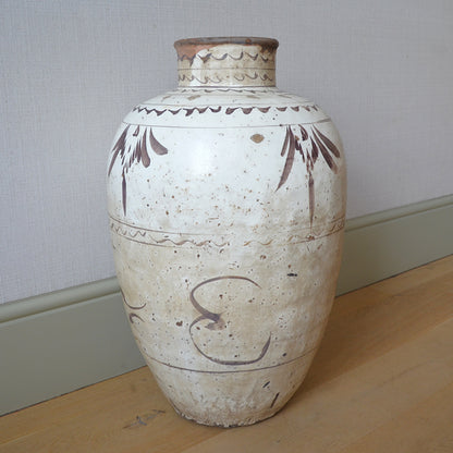 Large Chinese Cizhou Vase
