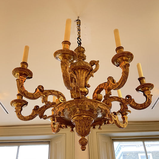 PARTICULARLY FINE QUALITY GILTWOOD CHANDELIER
