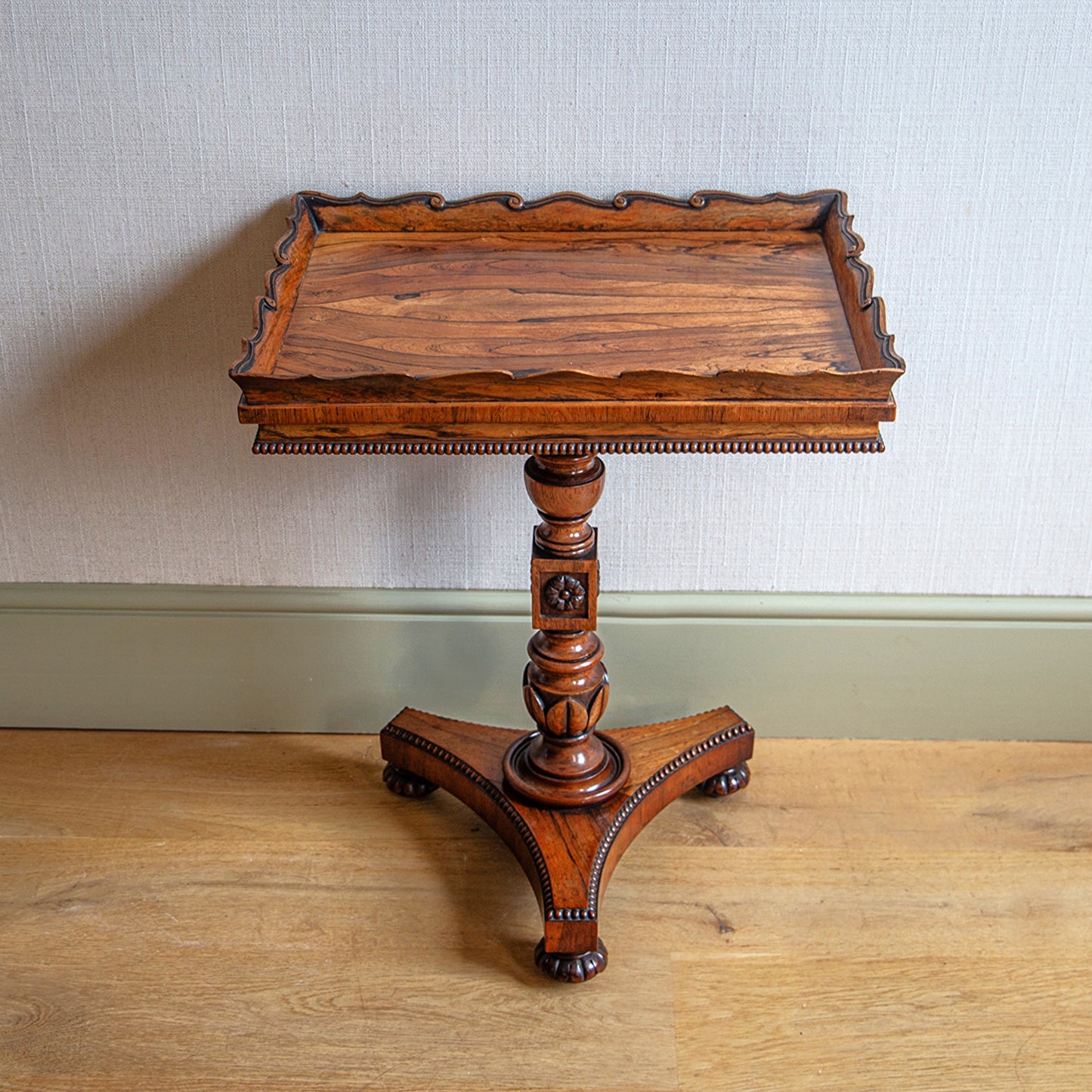 Pilaster tray table