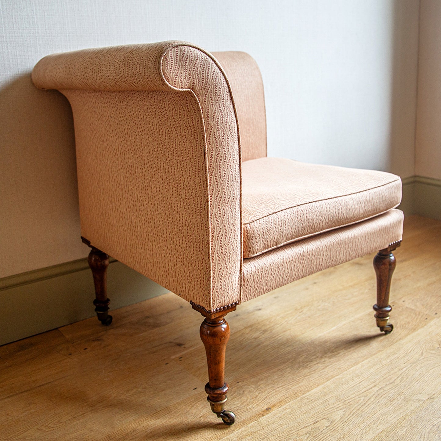 Rosewood Corner Chair