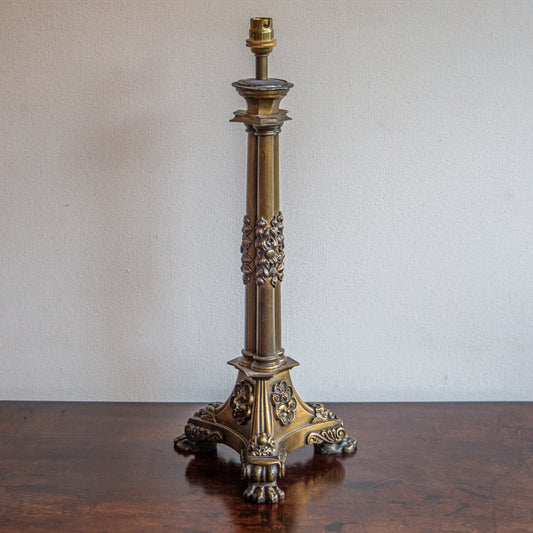 BRONZE CLASSICAL LAMP WITH TRIFORM