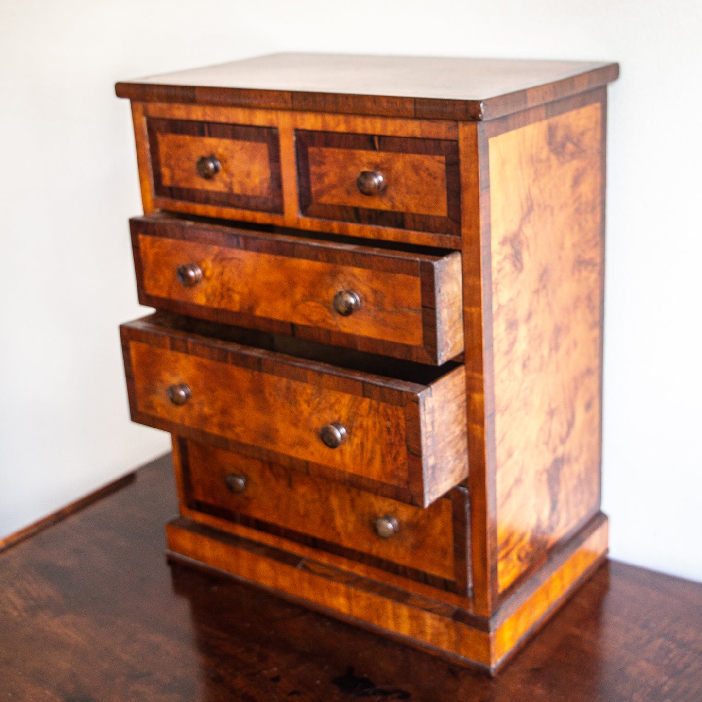 MINIATURE CHEST OF DRAWERS
