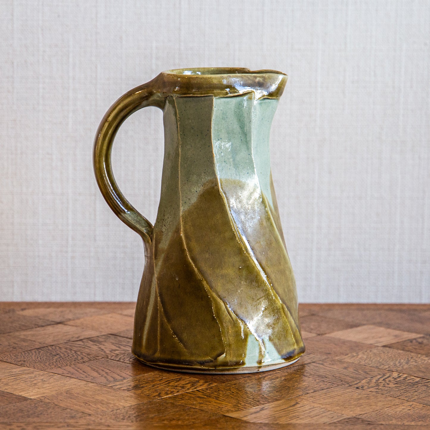 LARGE JUG IN MANNER OF BATTERHAM