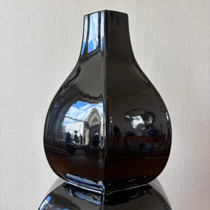 Black Glaze Hexagonal Double Gourd Vase