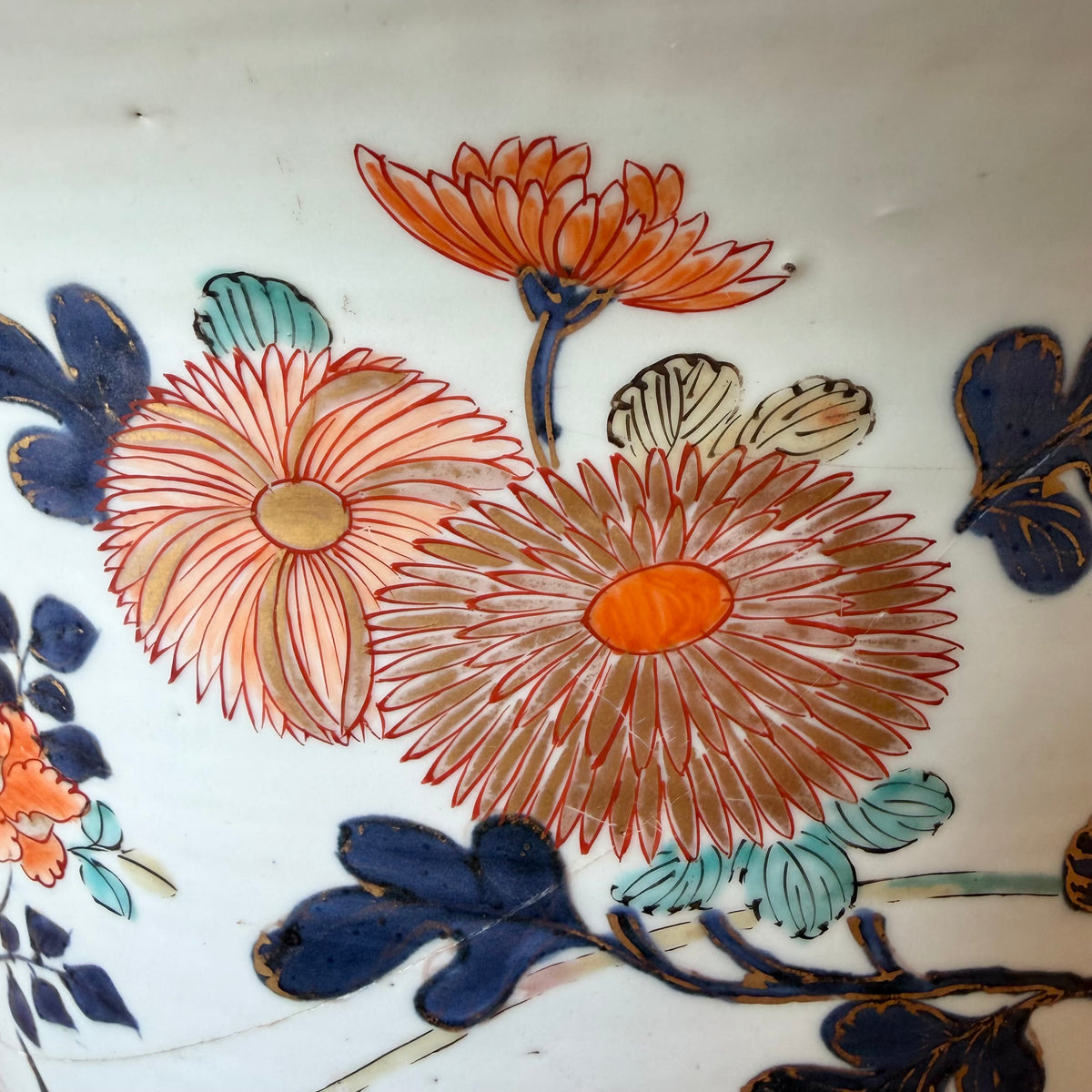 17th Century Large Japanese Imari Jardinière