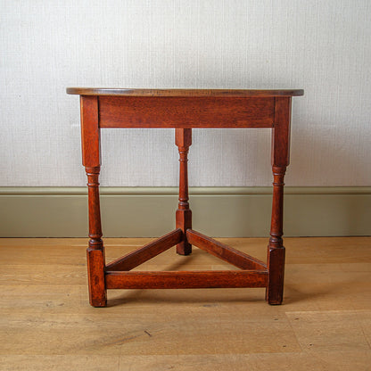 ‘Heals’ Oak Cricket Table