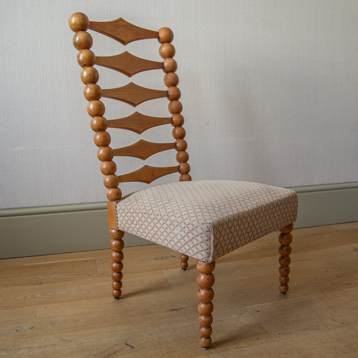 Bobbin Chair