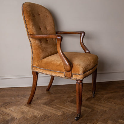 The Peter Armchair