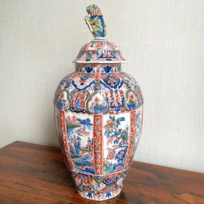 Imari Lidded Delft Vase